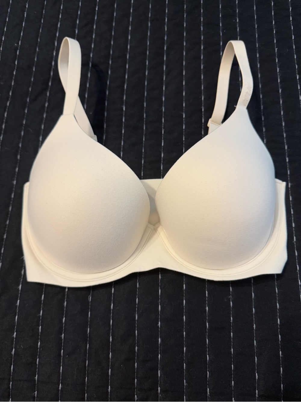 aerie “Smoothez” wireless bra Size 32 DD